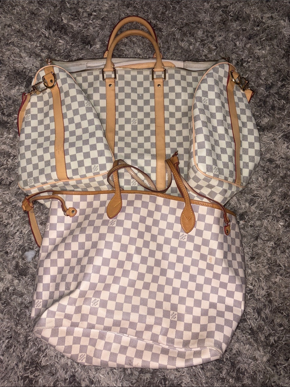 Lv Duffle Bag and Tote White and Cream Tote with Pouch - Picture 4 of 13